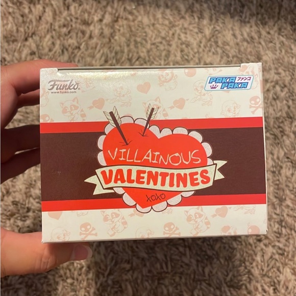Funko Pop! Paka Paka Villainous Valentines Tootsie The Birdy - Picture 5 of 5